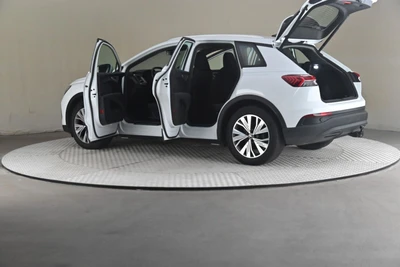 Audi Q4 e-tron 45 e-tron quattro 2023, kuva 7/10