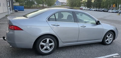 Honda Accord 2004, kuva 6/10