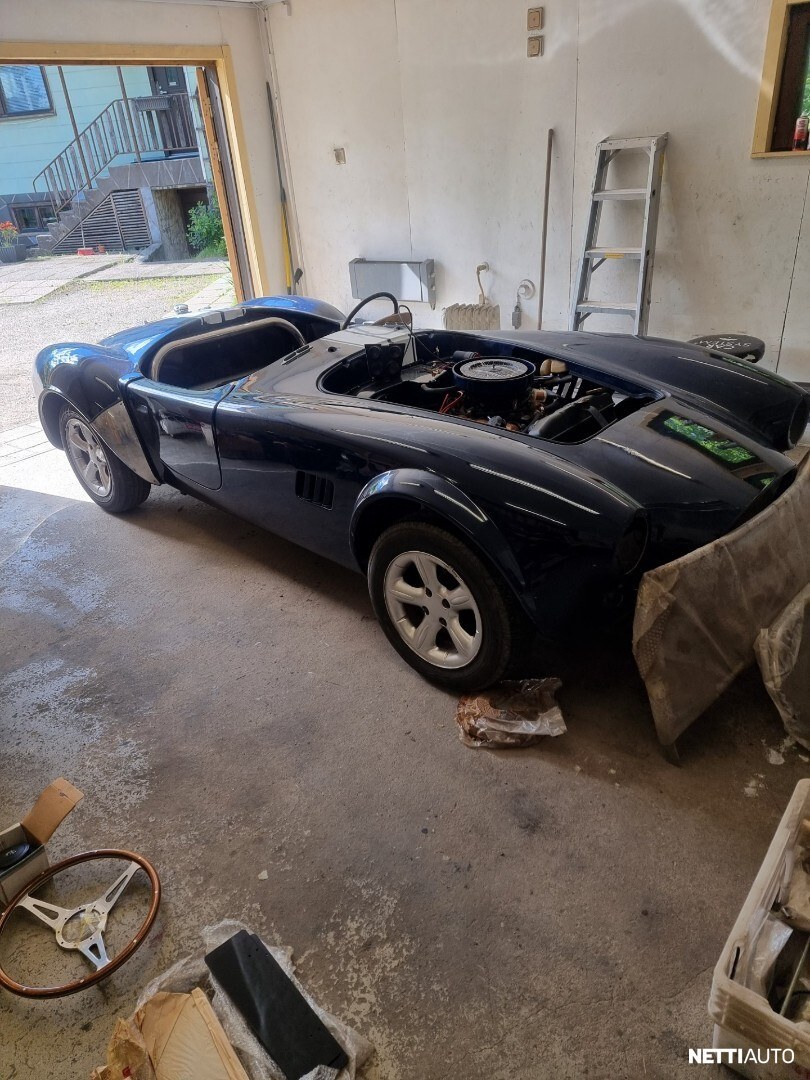 Cobra -