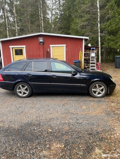Mercedes-Benz C 2005, kuva 3/8