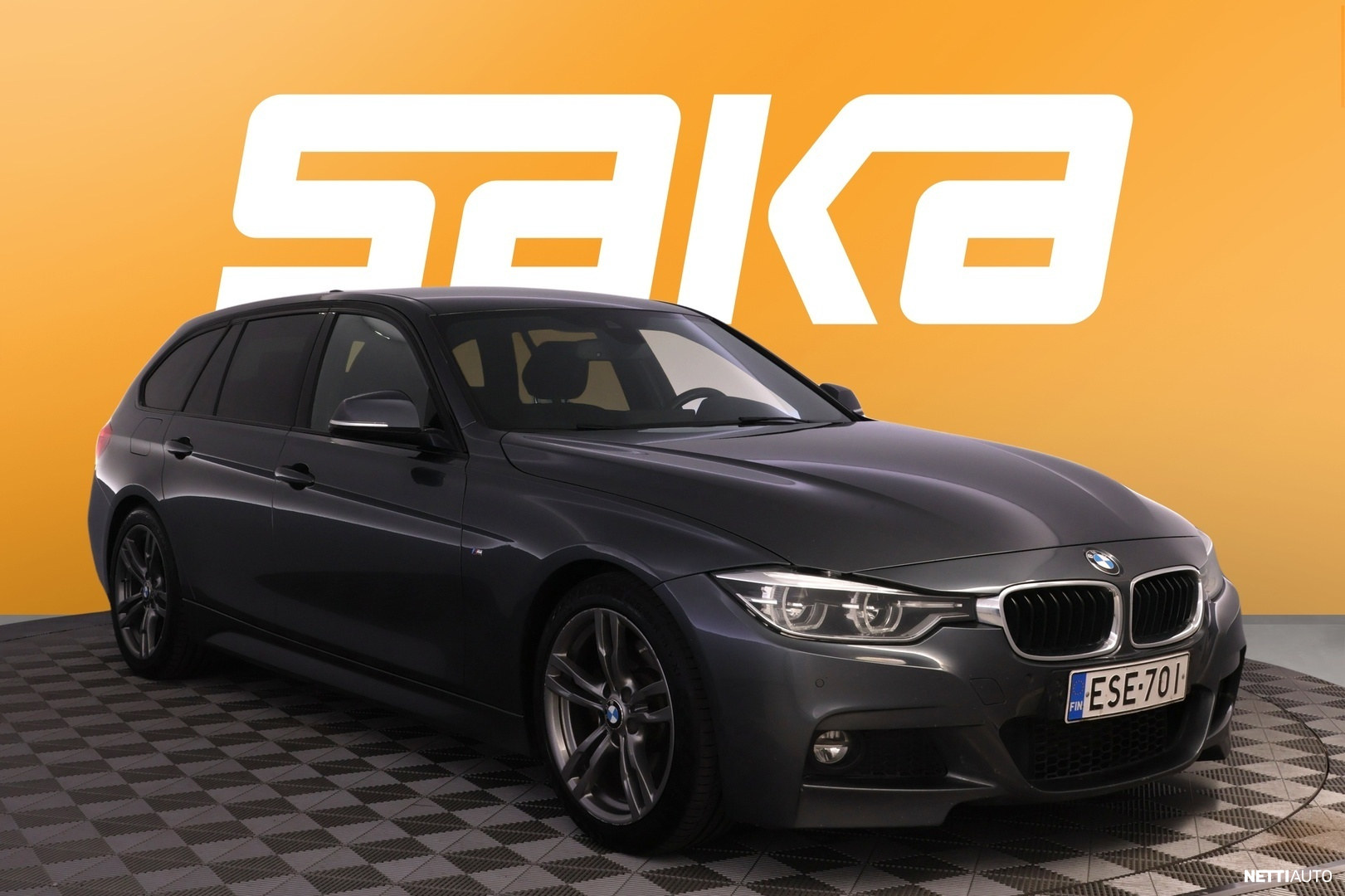 BMW 330