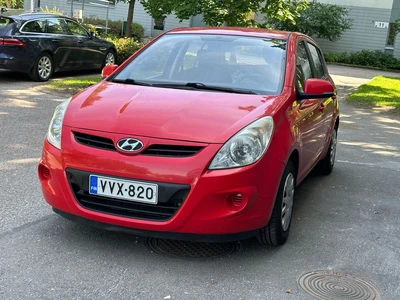 Hyundai i20 1,4 5d 4AT Comfort 2011, kuva 3/13