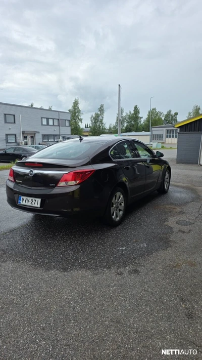 Opel Insignia 2011, photo 7/10