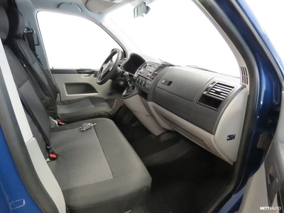 Volkswagen Transporter 2011, photo 6/25
