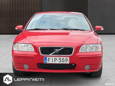 Volvo S60 2,4 Momentum 2008, photo 2/15