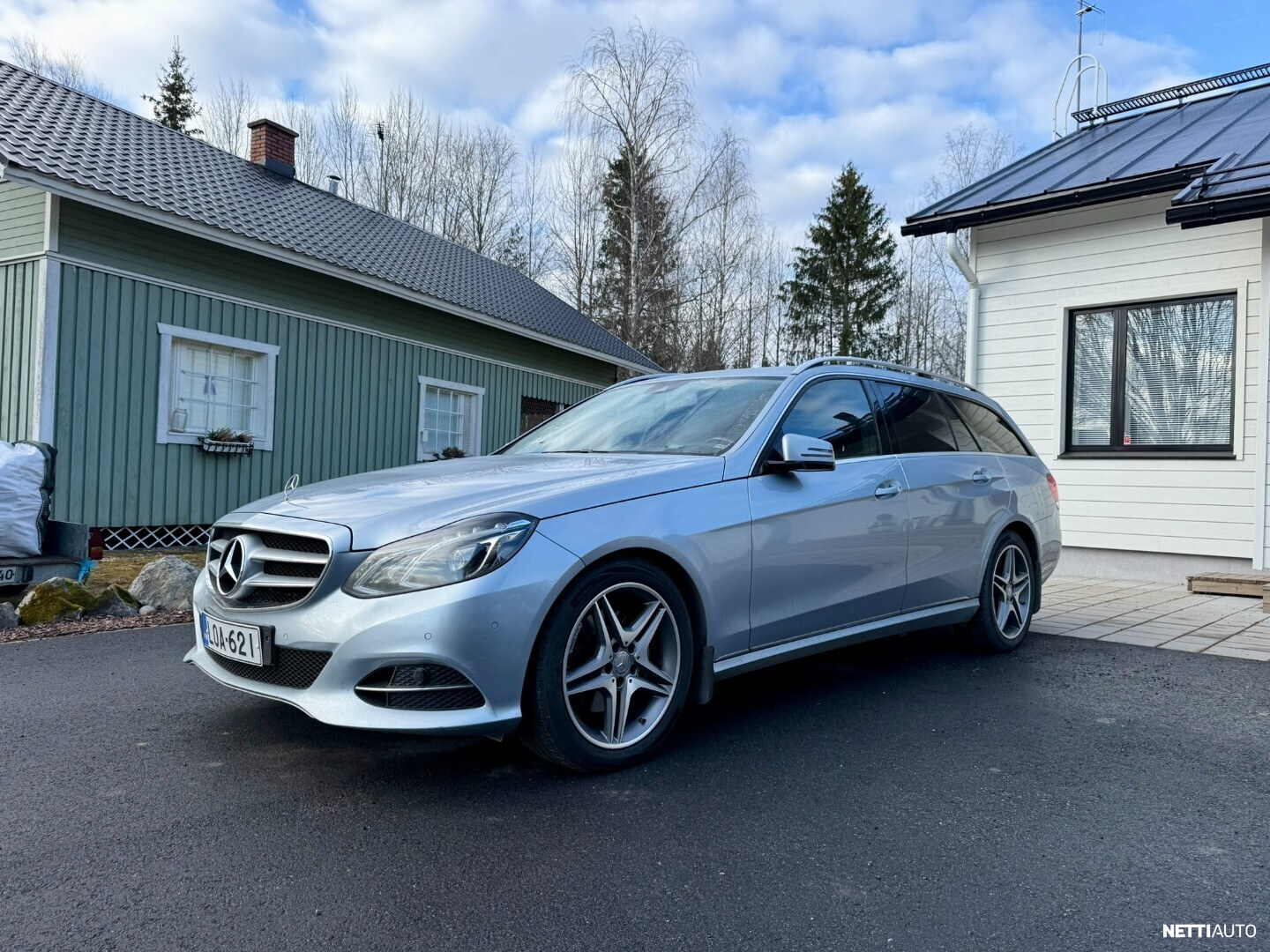 Mercedes-Benz E