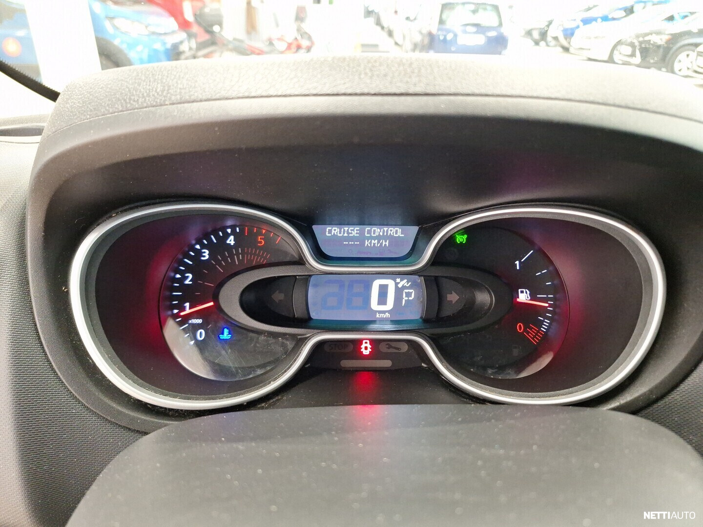 Renault Trafic 2021, photo 3/17