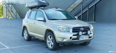 Toyota RAV4 2,2 D-4D 136 Clean Power 4WD 2007, kuva 7/10