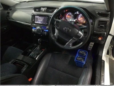 Toyota Mark X 2013, kuva 5/9