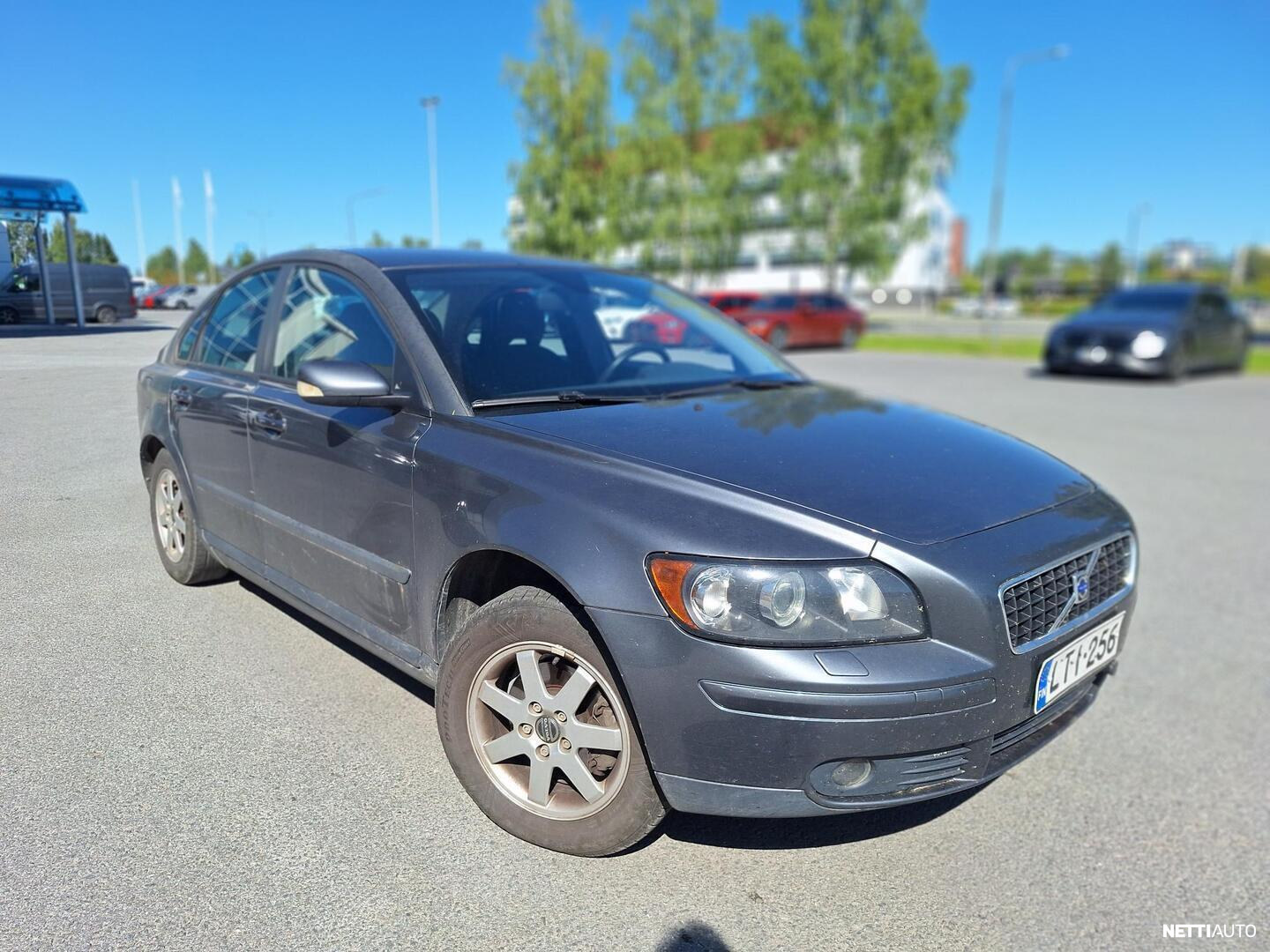 Volvo S40