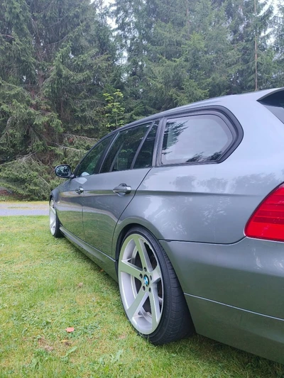 BMW 320 320d Farmari (AC) 4ov 1995cm3 2010, kuva 6/14