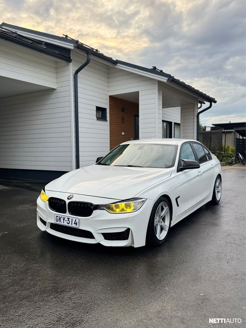 BMW 320