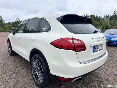 Porsche Cayenne 2010, kuva 3/14