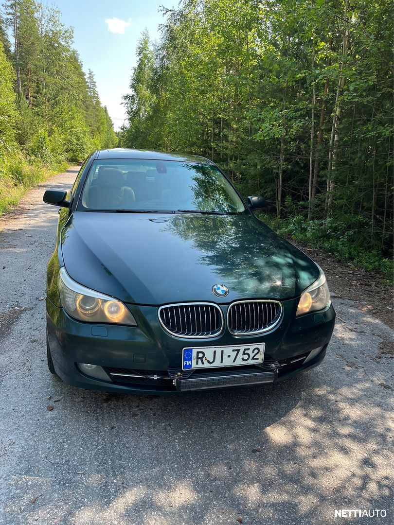 BMW 525