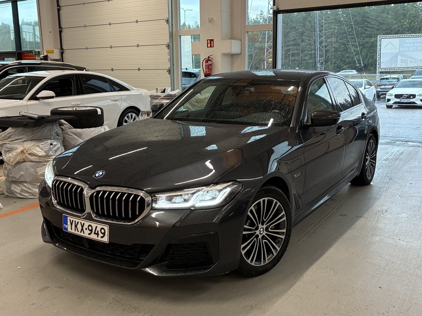 BMW 530