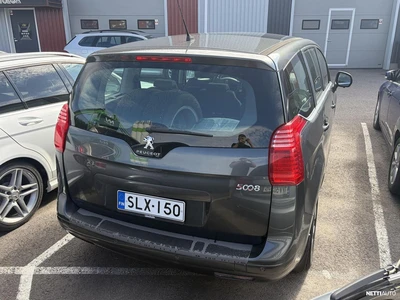 Peugeot 5008 2015, photo 2/4