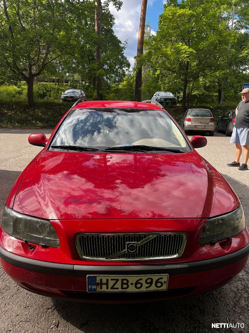 Volvo V70