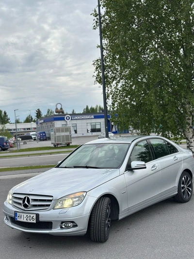 Mercedes-Benz C CDI Premium Business 2009, kuva 3/12