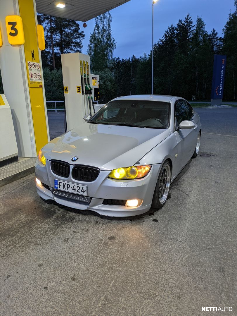 BMW 325
