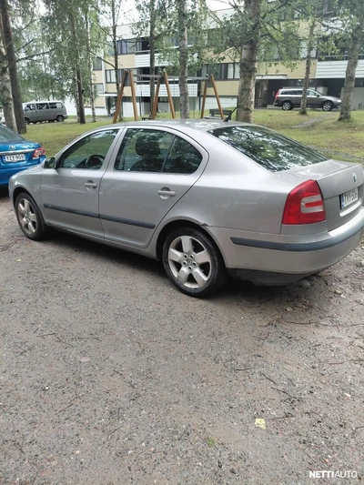 Skoda Octavia 1,9 TDI Elegance 2008, photo 7/7