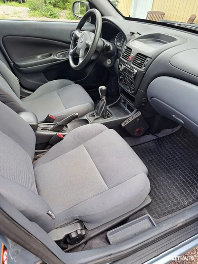 Nissan Almera 2005, photo 5/11