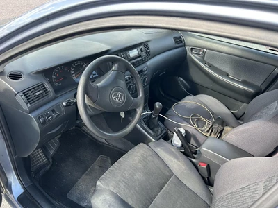 Toyota Corolla 1,6 VVT-i Sedan Terra 4d 2003, photo 4/4