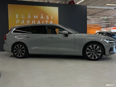Volvo V60 T6 AWD Long Range Core aut 2024, photo 3/10