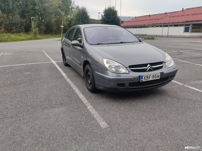 Citroen C5 1.7 5d. Leimaa 7.9.26 asti. 2002, photo 2/8