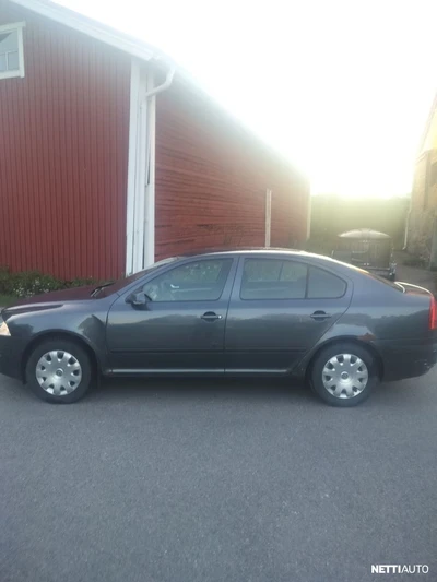 Skoda Octavia 1,6 Ambiente 2007, photo 6/13