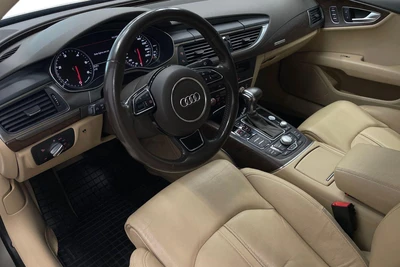 Audi A7 2014, photo 6/25