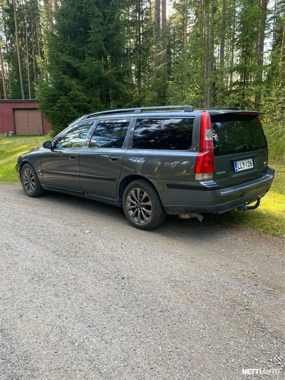Volvo V70 D5 aut. 2003, photo 5/10