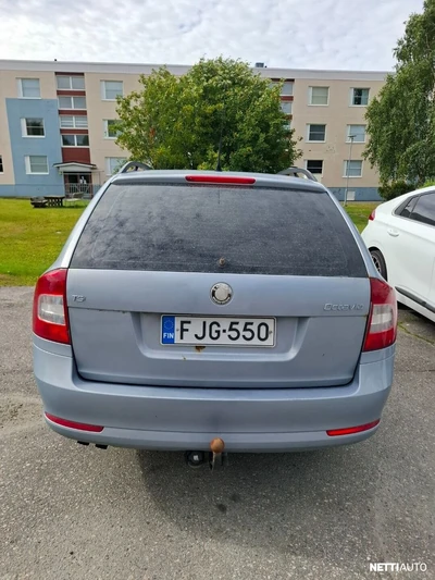 Skoda Octavia 2009, kuva 4/10