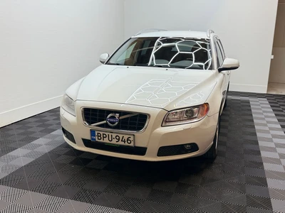 Volvo V70 2013, photo 4/10