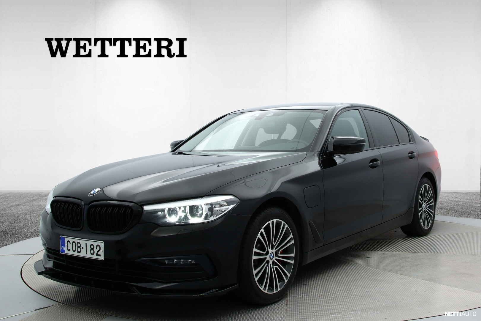 BMW 530