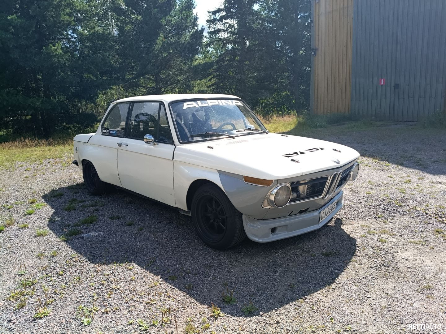 BMW 1502