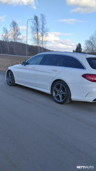 Mercedes-Benz C 220 d AMG 2017, kuva 2/15