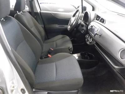 Toyota Yaris 1,4 D-4D DPF Linea Sol 5ov 2012, kuva 7/16