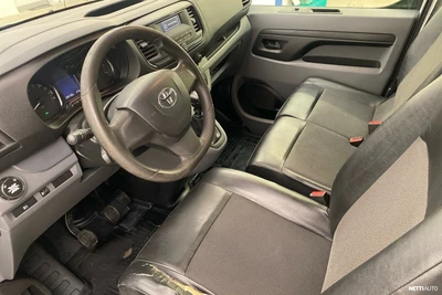 Toyota Proace L2 2,0 D 120 4x4 5-ovinen 2021, photo 6/14