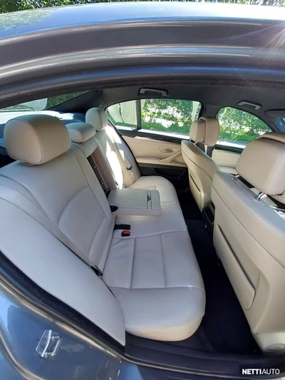 BMW 530 2010, photo 3/8