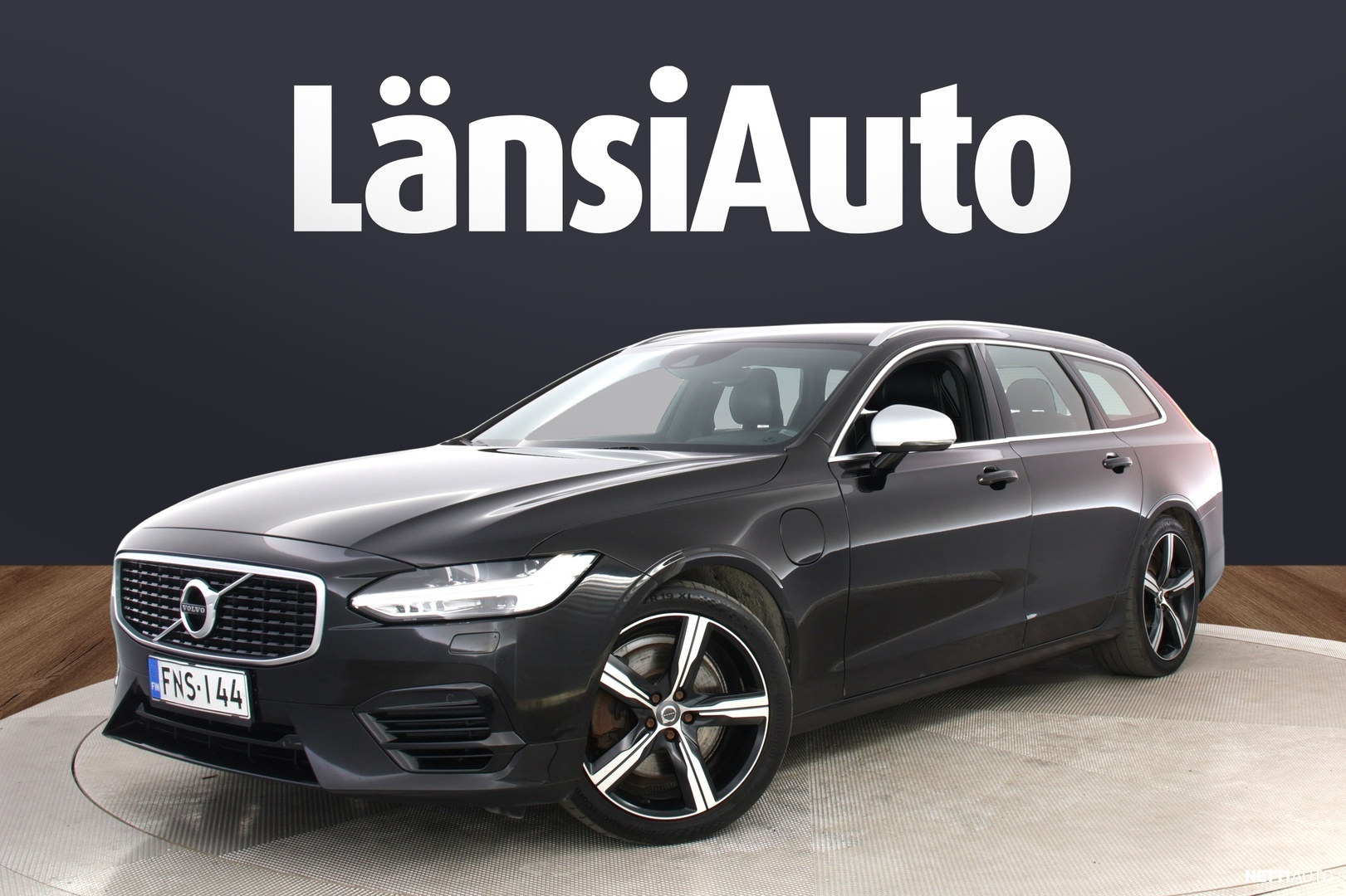 Volvo V90