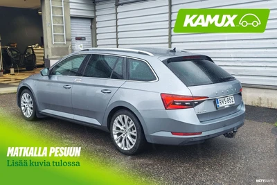 Skoda Superb 2020, photo 2/10