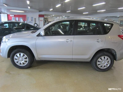 Toyota RAV4 2,2 D-4D 4WD 150 2010, kuva 2/20