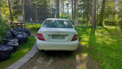 Mercedes-Benz C CDI BE Premium Business 2013, photo 6/14