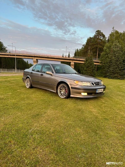 Saab 9-5 2001, kuva 1/7