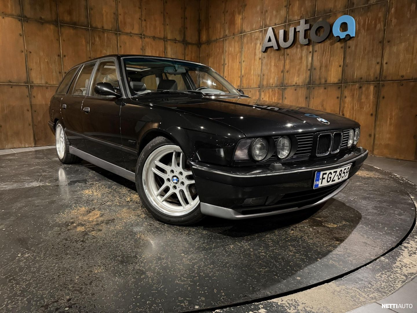 BMW M5