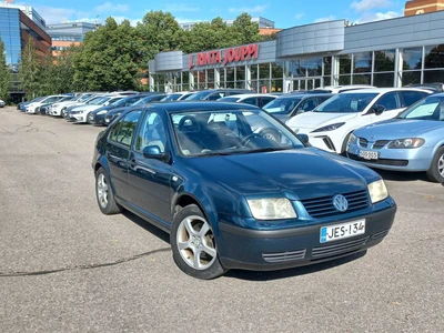 Volkswagen Bora 1,4 Firstline 2002, photo 1/5