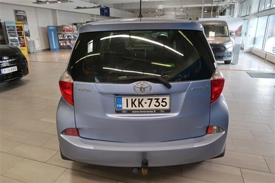 Toyota Verso-S 2011, kuva 6/15