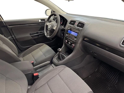 Volkswagen Golf 2010, kuva 7/30