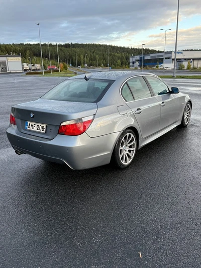 BMW 530 dA 2004, kuva 5/12