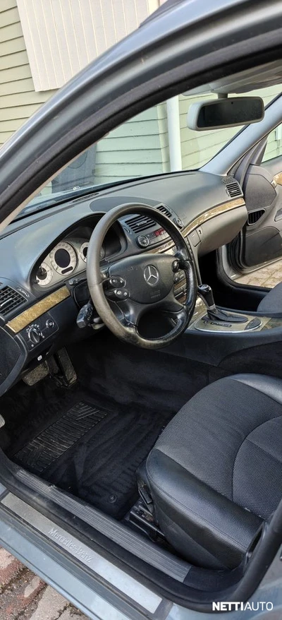 Mercedes-Benz E 320 CDI A 2007, kuva 7/16